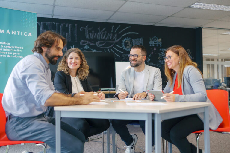 Conócenos - Semmántica