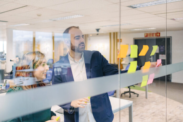 Conócenos - Semmántica